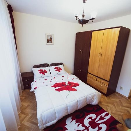 Apartament Slanic Prahova Lägenhet Exteriör bild